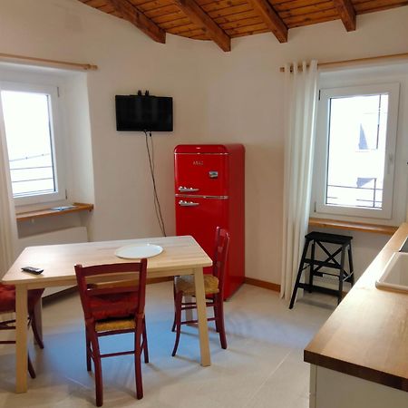 Casa Storta - Cycle Garage Con Biciclette Villa Pisogne Bagian luar foto