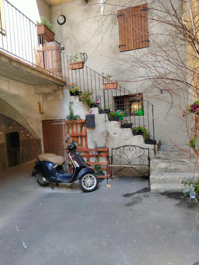 Casa Storta - Cycle Garage Con Biciclette Villa Pisogne Bagian luar foto