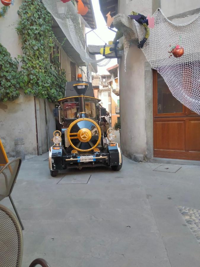 Casa Storta - Cycle Garage Con Biciclette Villa Pisogne Bagian luar foto