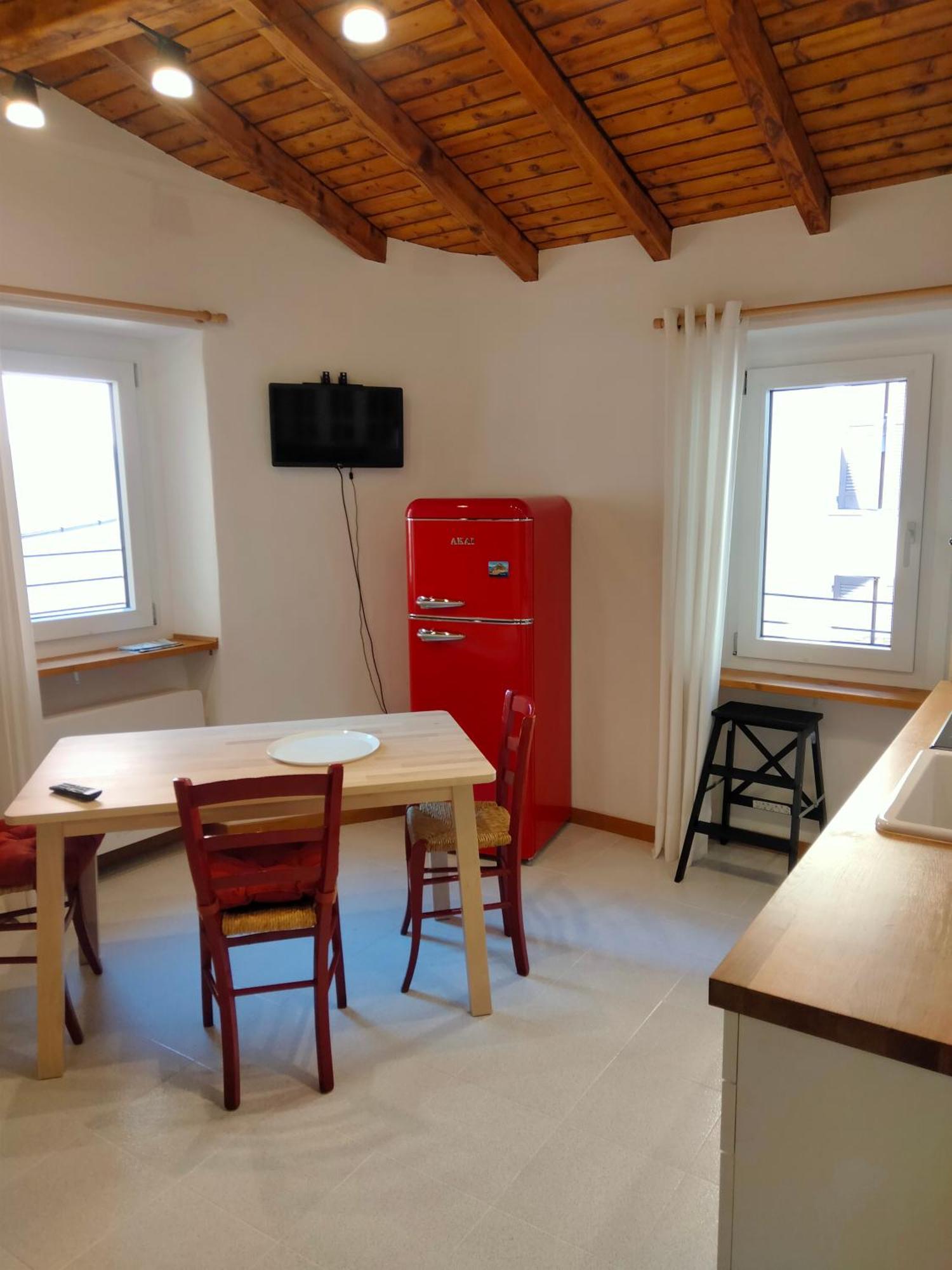 Casa Storta - Cycle Garage Con Biciclette Villa Pisogne Bagian luar foto